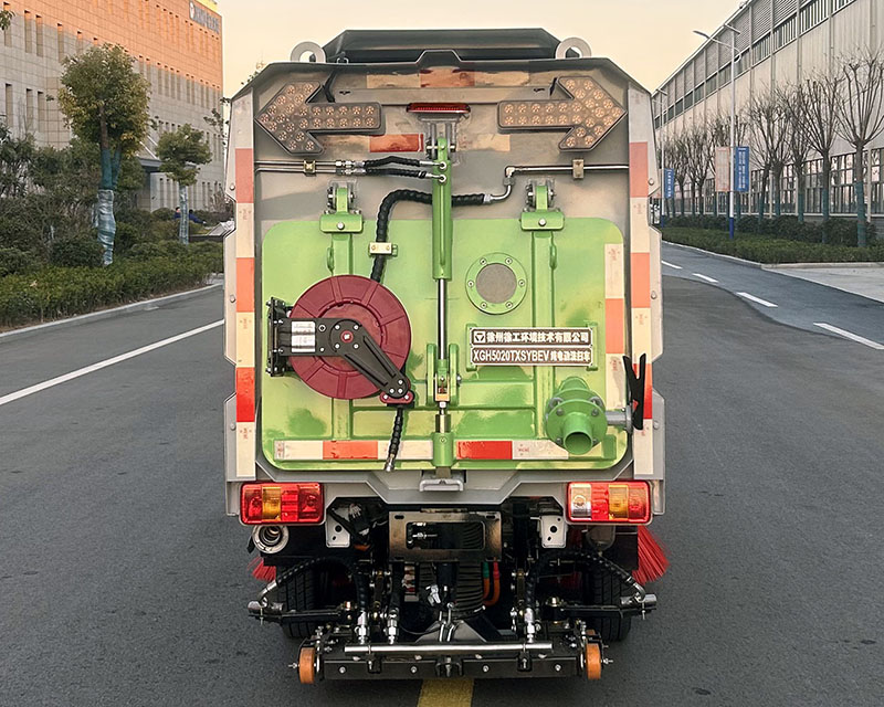 徐工牌XGH5020TXSYBEV純電動洗掃車公告圖片