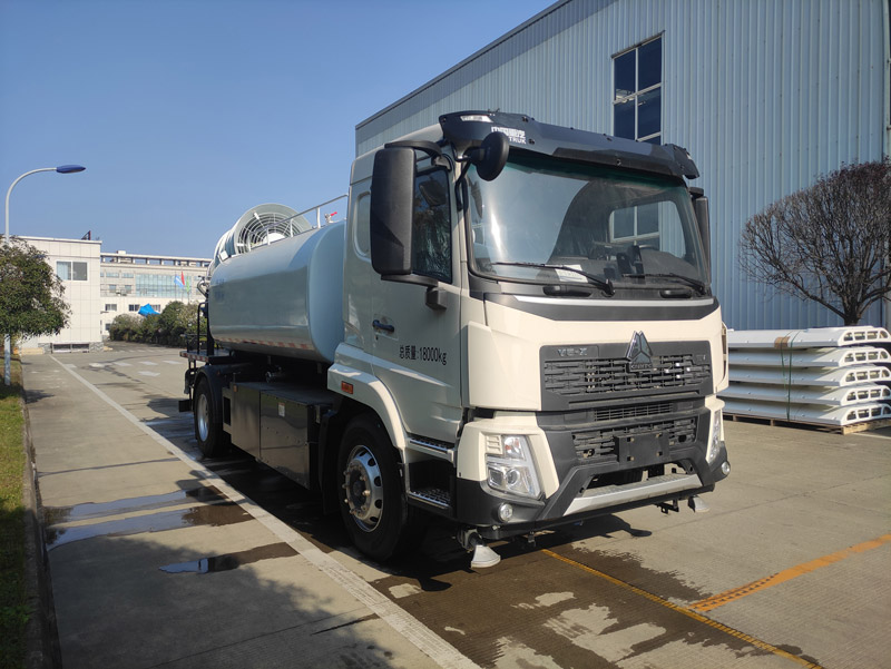 AXZ5180TDYZZBEV型純電動(dòng)多功能抑塵車圖片