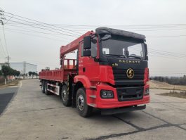 随车起重运输车