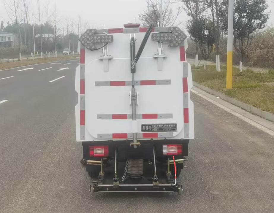 耶律潔牌SWT5020TXSBEV純電動(dòng)洗掃車公告圖片