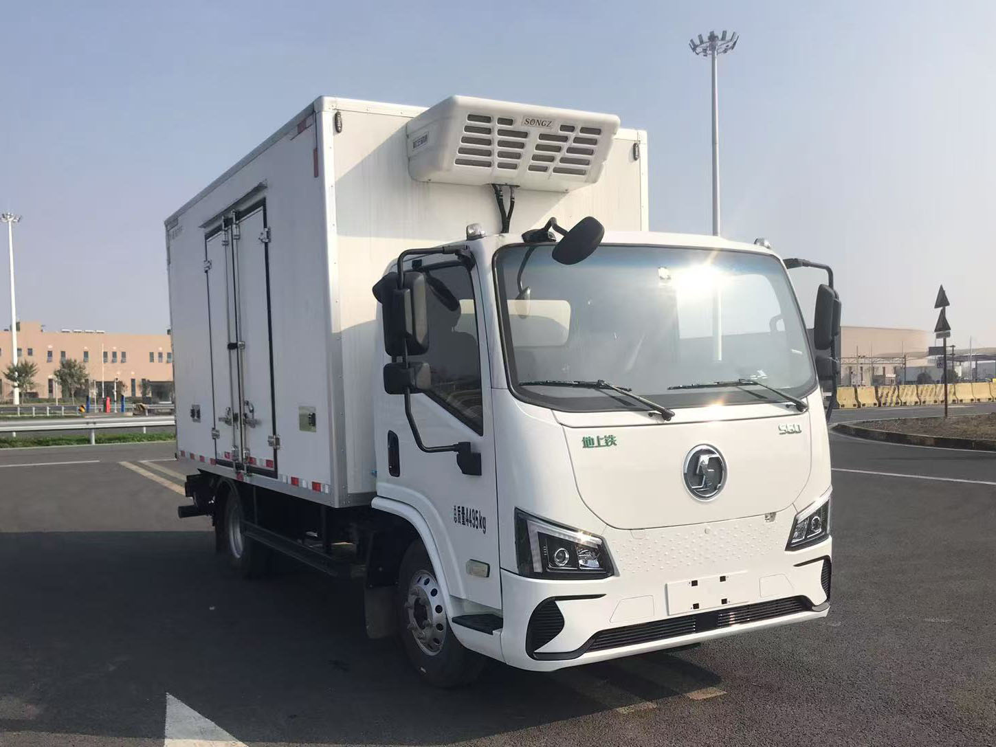 陜汽牌SX5048XLCBEV341N1純電動(dòng)冷藏車公告圖片