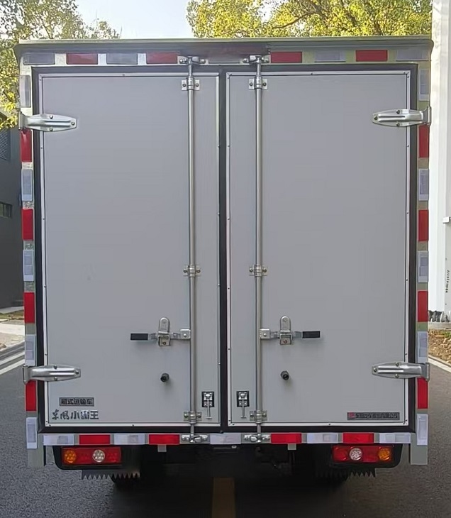 東風(fēng)牌EQ5036XXYD60Q6HAC廂式運(yùn)輸車公告圖片