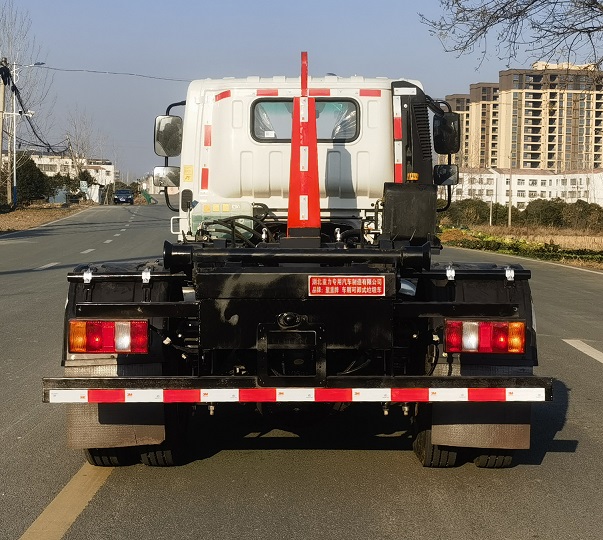 聚重牌SLF5040ZXXZZ6車廂可卸式垃圾車公告圖片