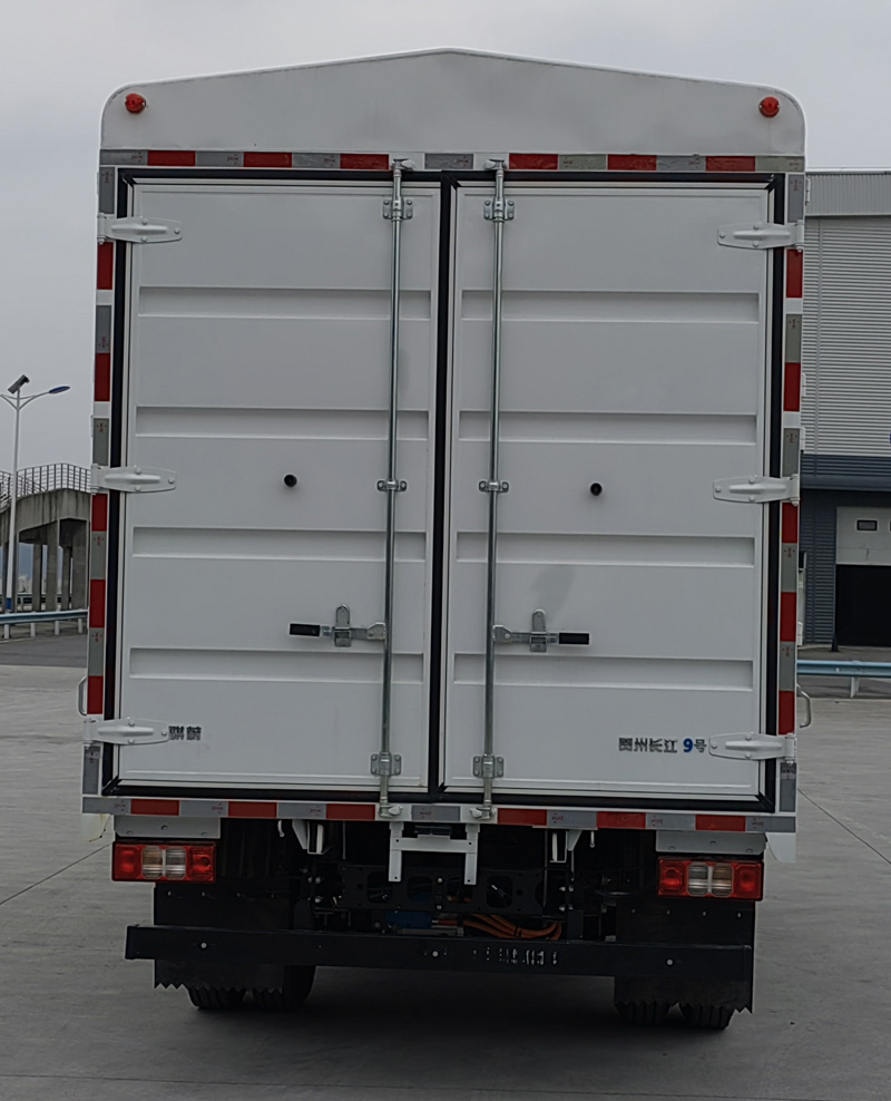騏蔚牌GK5042CCYBEV純電動倉柵式運輸車公告圖片