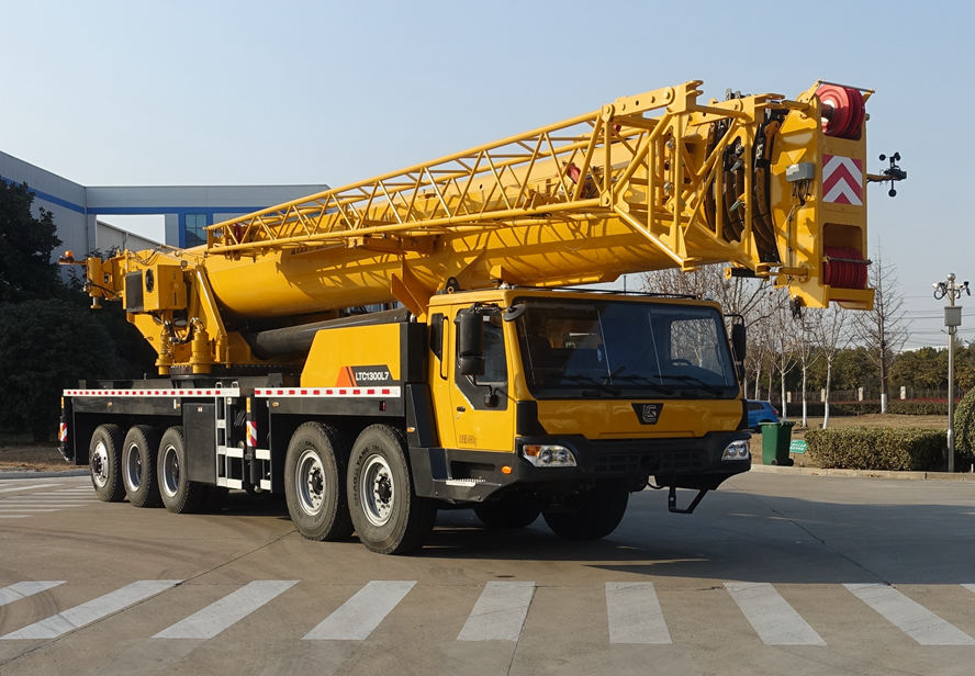 柳工牌CLG5552JQZ130汽車起重機