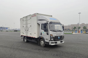 豪沃牌ZZ5047XXYH3414Z145BEVB4纯电动厢式货车