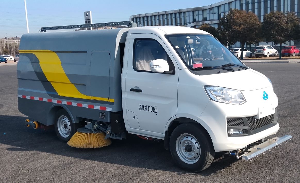 百易長青牌JBY5031TXSBEV純電動(dòng)洗掃車公告圖片