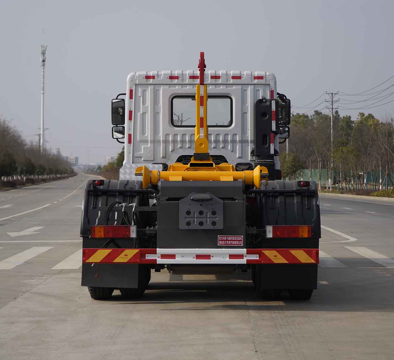 凱力風牌KLF5251ZXXE6車廂可卸式垃圾車公告圖片