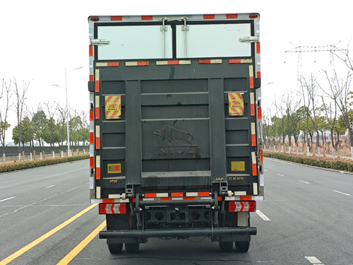 江淮牌HFC5043XLCP4EV2純電動(dòng)冷藏車公告圖片