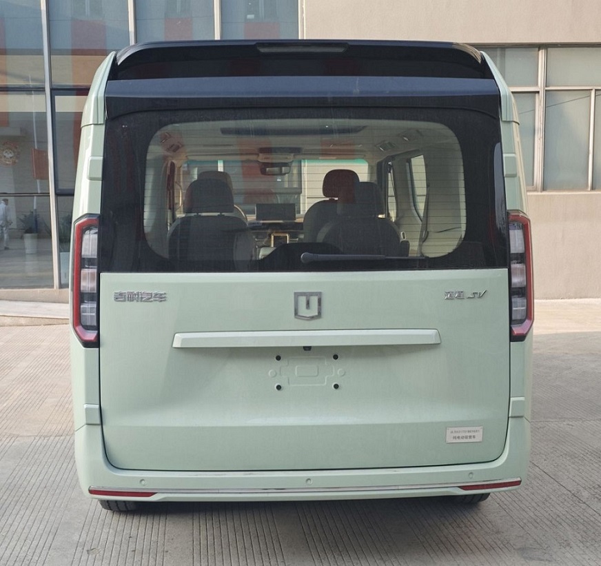 遠(yuǎn)程牌JL5031TSYBEVGS1純電動(dòng)宿營(yíng)車(chē)公告圖片