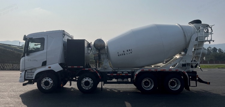 比亞迪牌BYD5310GJBBEV7純電動混凝土攪拌運輸車公告圖片