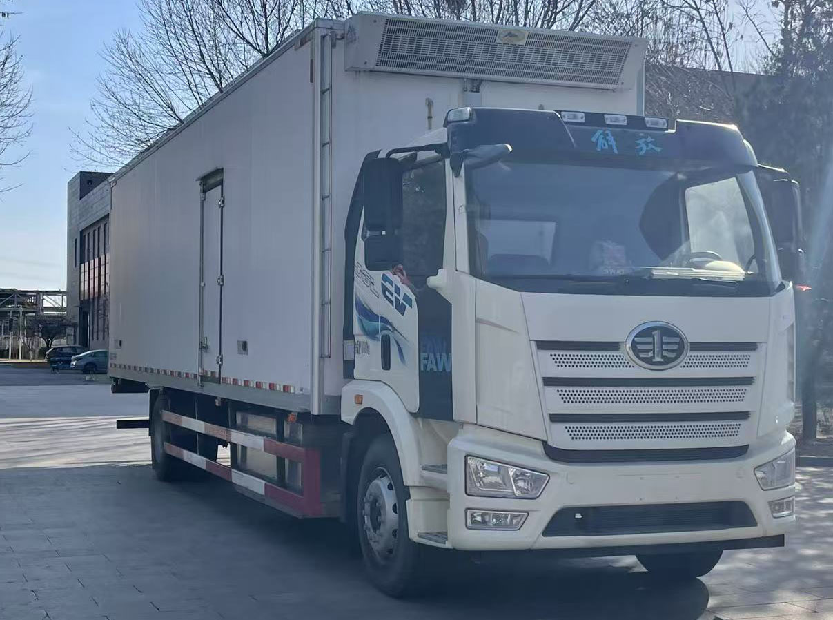 CA5180XLCP62L4BEVA1型純電動冷藏車圖片