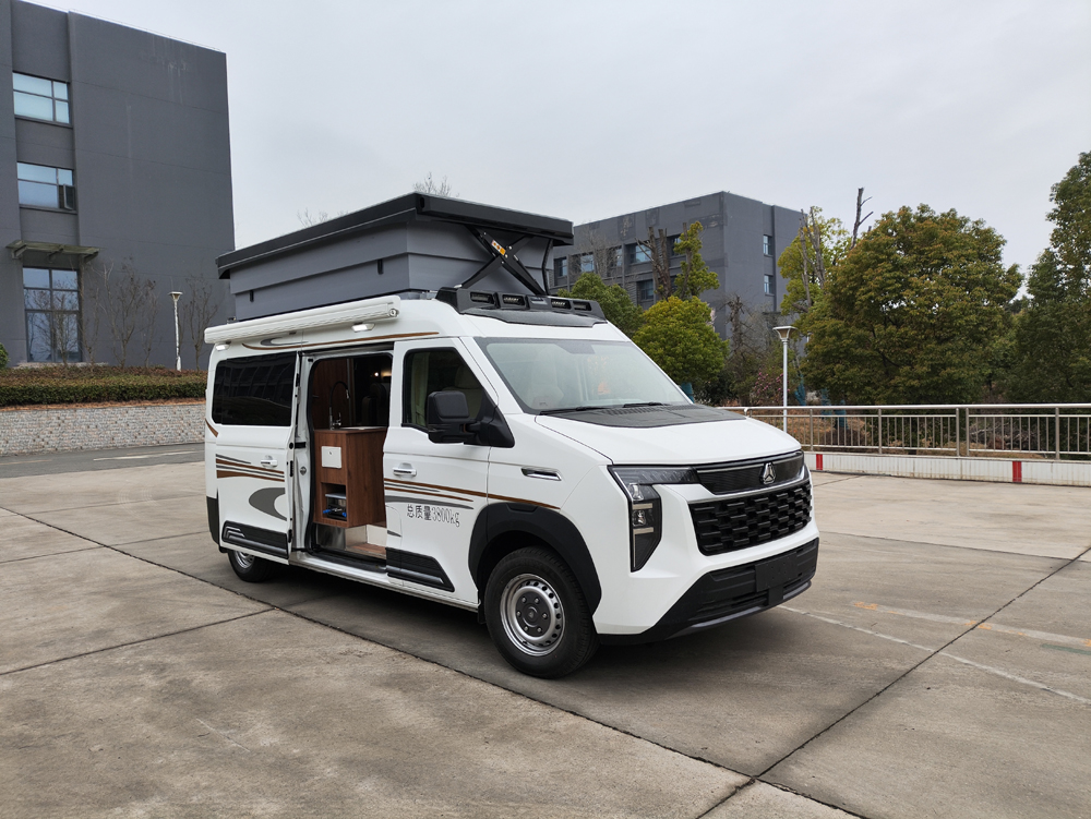 程力重工牌CLH5043XLJYZ6旅居車公告圖片