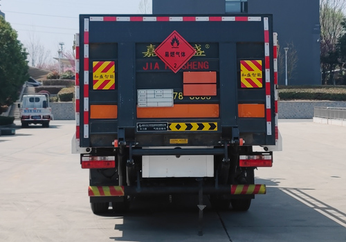 專力牌ZLC5120TQPEQ6氣瓶運(yùn)輸車公告圖片