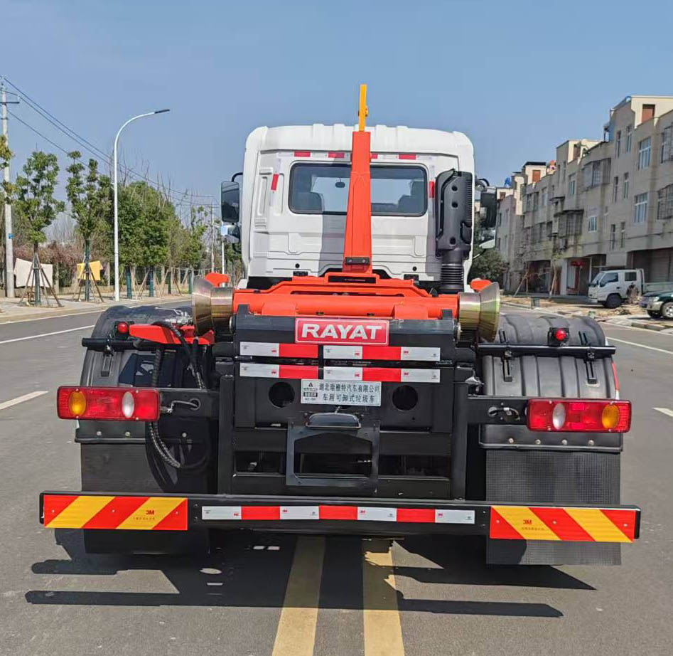 瑞雅晟牌RRR5180ZXXD車廂可卸式垃圾車公告圖片