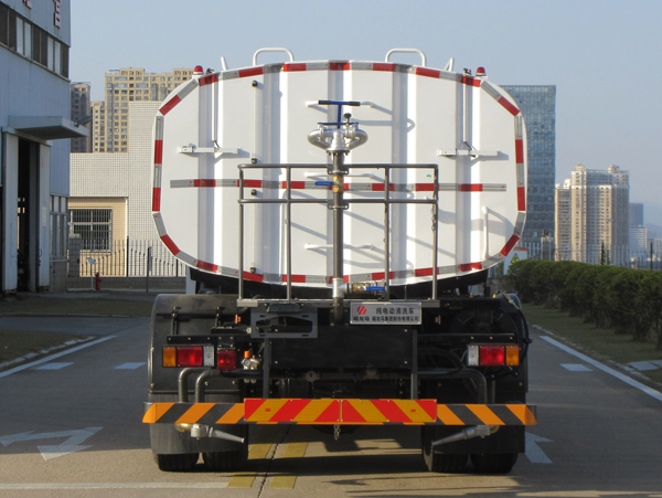 福龍馬牌FLM5180GQXQLBEV純電動清洗車公告圖片