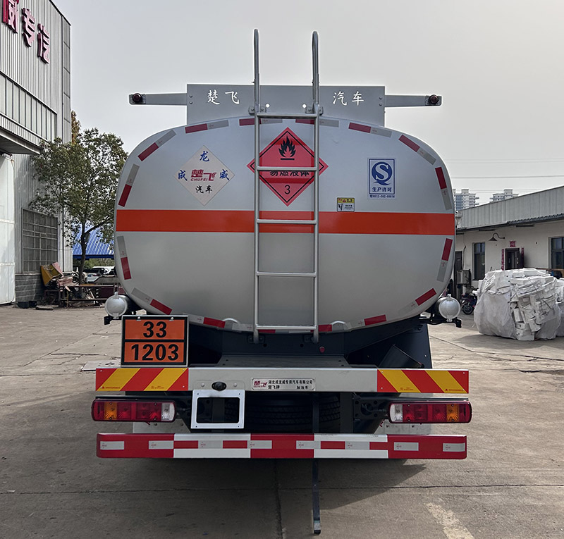 楚飛牌CLQ5182GJY6BJ加油車公告圖片