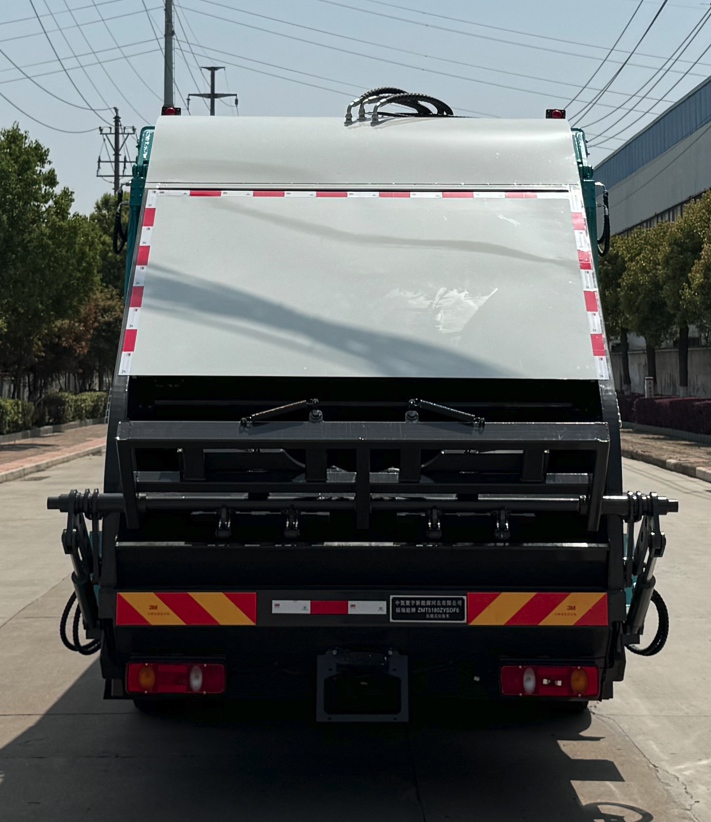 福瑞能牌ZMT5180ZYSDF6壓縮式垃圾車公告圖片