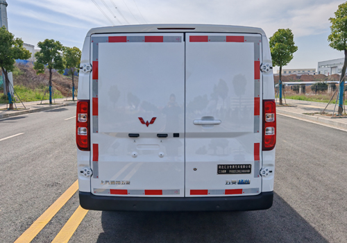 匯力威牌VVV5032XLC6WLEV純電動(dòng)冷藏車公告圖片