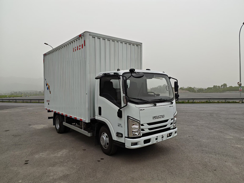 江西五十鈴牌JXW5040XXYWDJB2BEV純電動(dòng)廂式貨車(chē)公告圖片