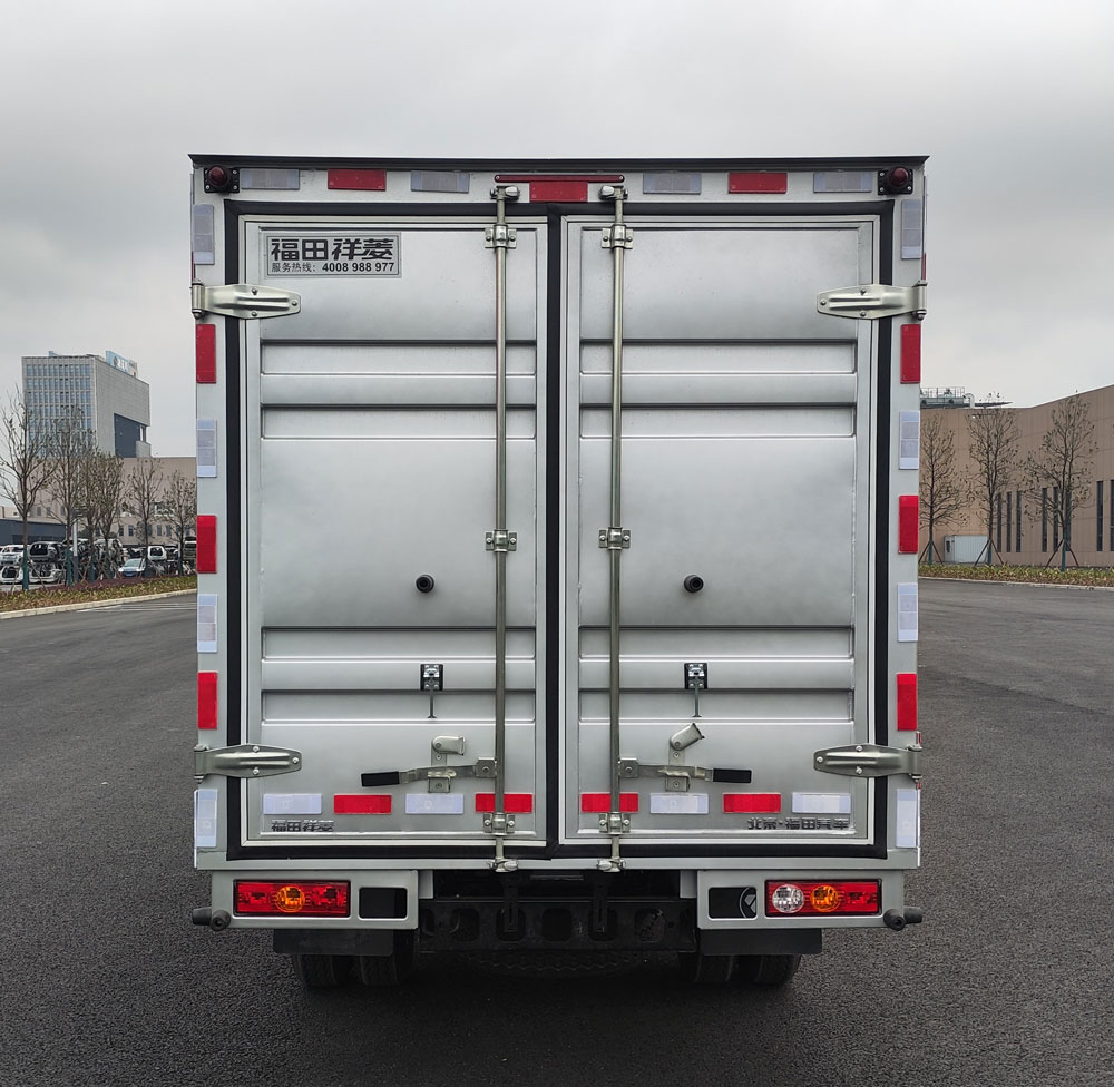 福田牌BJ5030XXY3AV7-88廂式貨車公告圖片