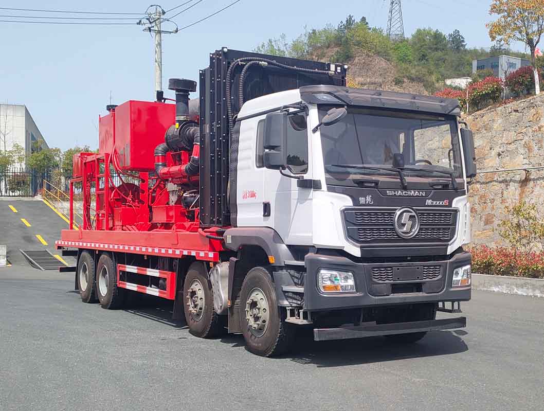 YZZ5310TYLSX6型壓裂車圖片