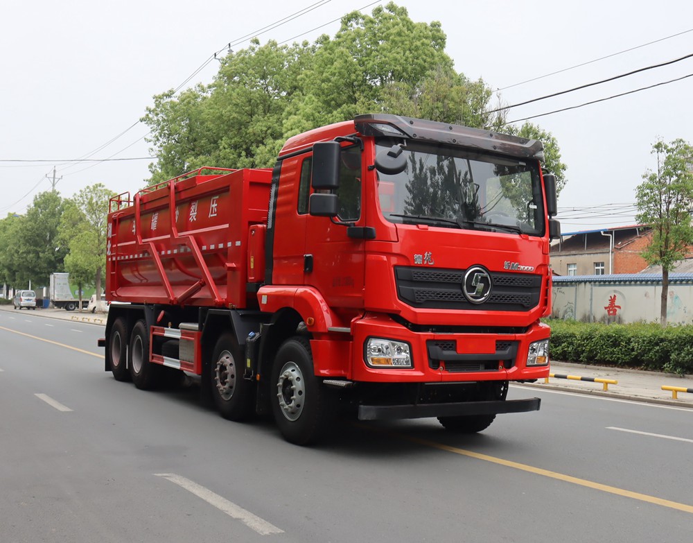 鄖凱牌EYK5311TSG6SX壓裂砂罐車