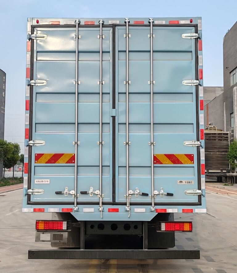 宇通牌ZKH5180XXYP1BEV純電動廂式貨車公告圖片
