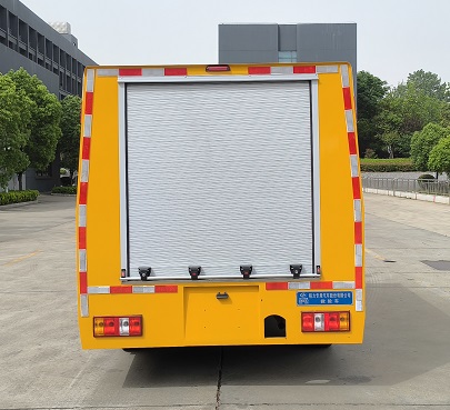 程力威牌CLW5030XXHAXX救險(xiǎn)車公告圖片