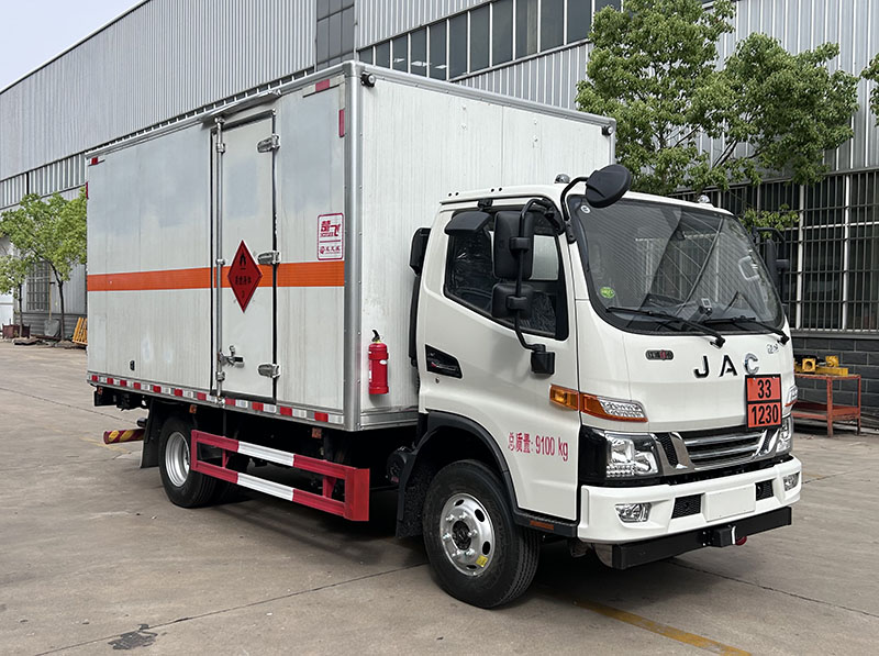 楚飛牌CLQ5090XRY6HFC易燃液體廂式運(yùn)輸車公告圖片