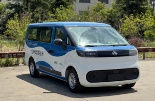 申驰牌SQL5030XFZU1BEV-J64纯电动福祉车