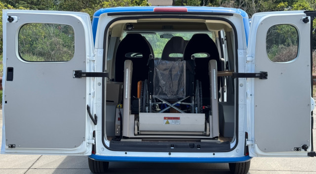 申馳牌SQL5030XFZU1BEV-J64純電動(dòng)福祉車公告圖片