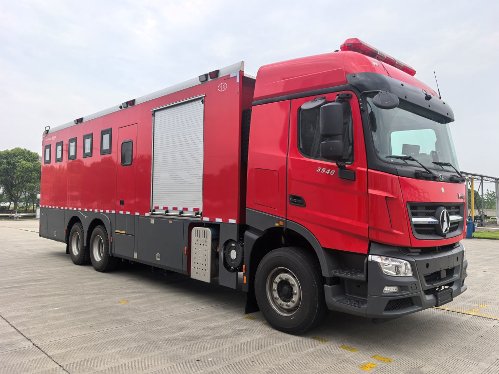 川消牌SXF5212TXFQC10/LY器材消防車