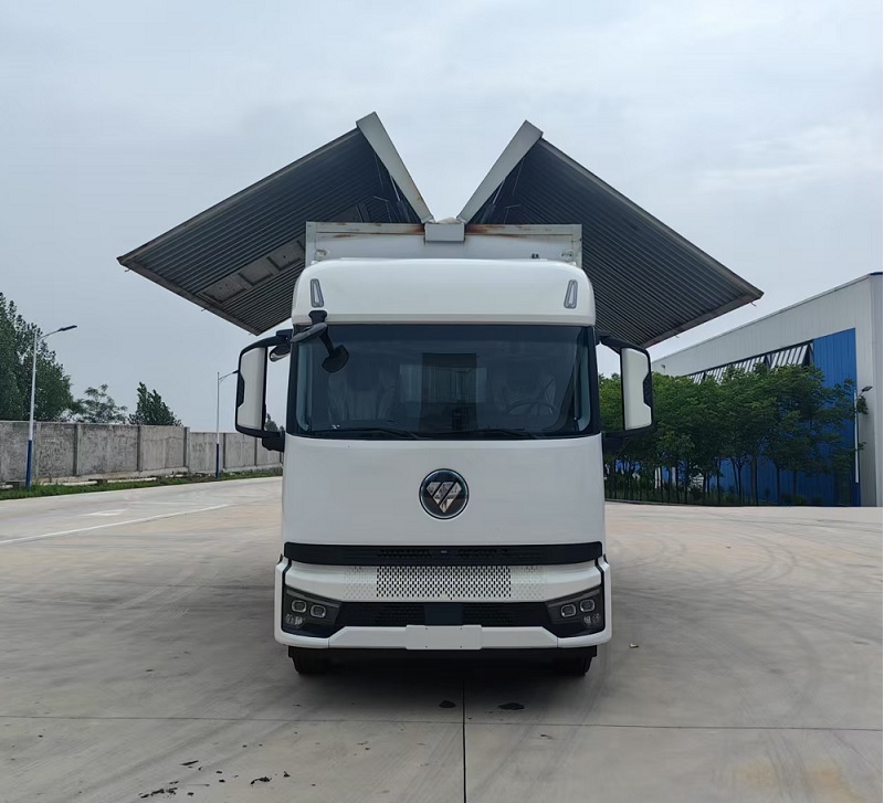 福田牌BJ5186XYKEVL純電動翼開啟廂式貨車公告圖片