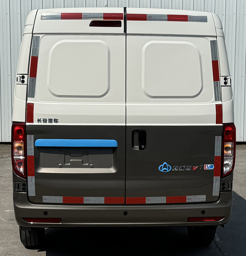 長安牌SC5039XXYAAAEBEV純電動(dòng)廂式貨車公告圖片