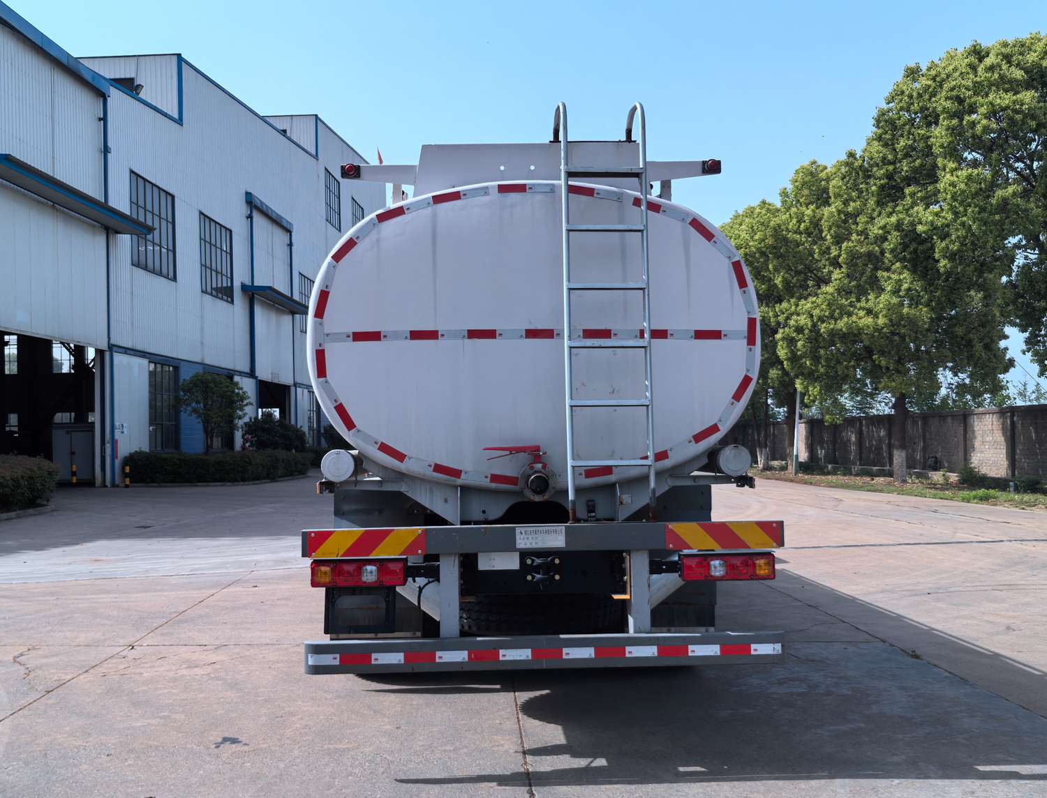 齊星牌QXC5311TGYS6供液車公告圖片