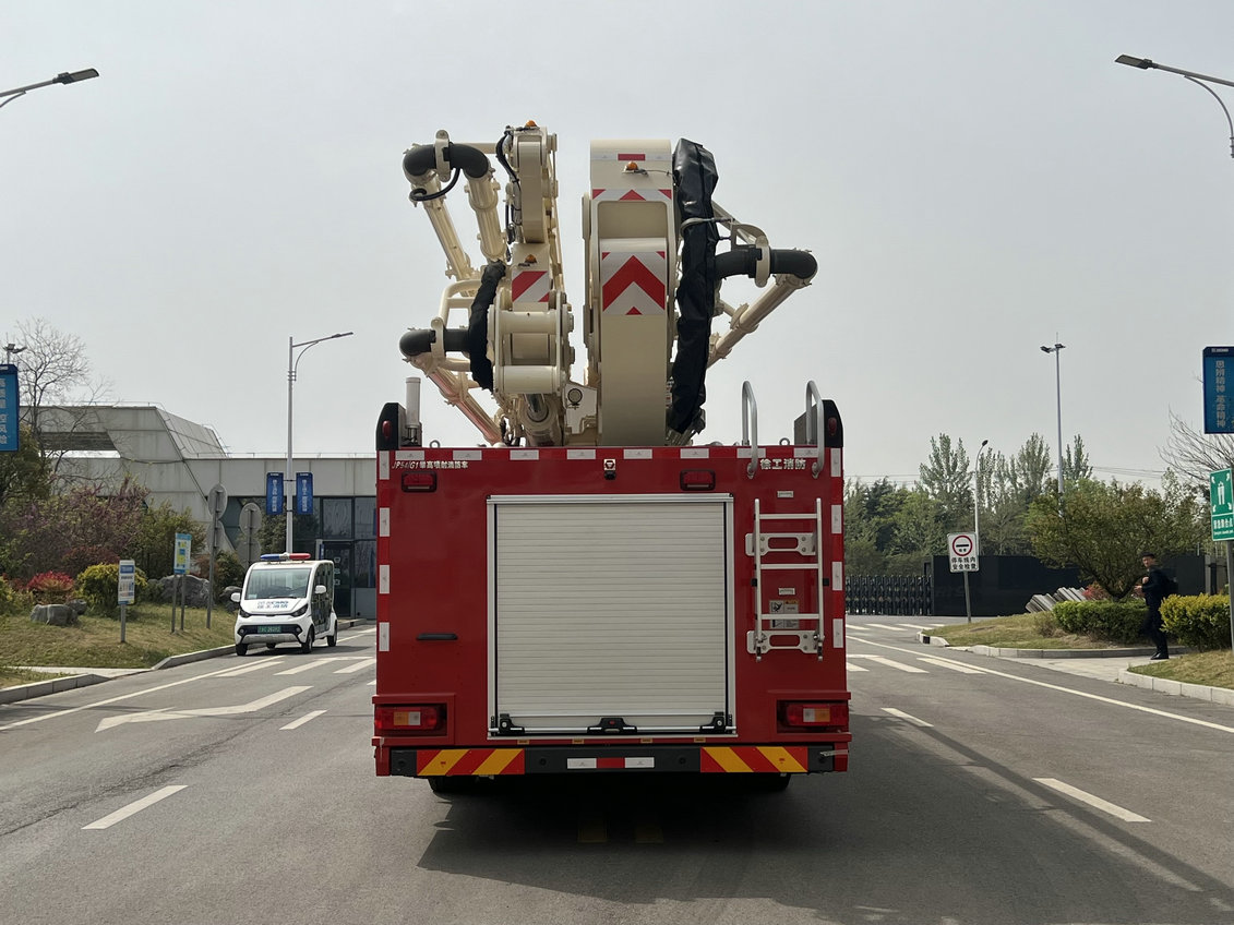 徐工牌XGF5440JXFJP54/G1舉高噴射消防車公告圖片