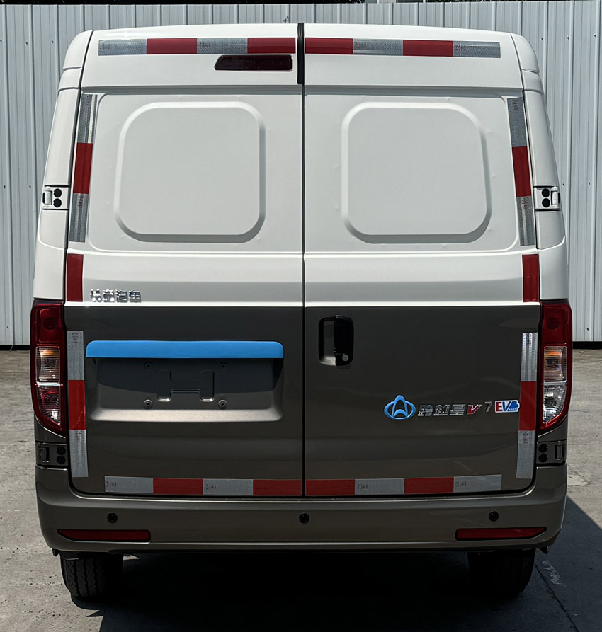 長安牌SC5039XXYAAAFBEV純電動廂式貨車公告圖片