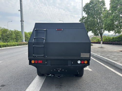 新逾捷牌XYT5036XLJJX1旅居車公告圖片