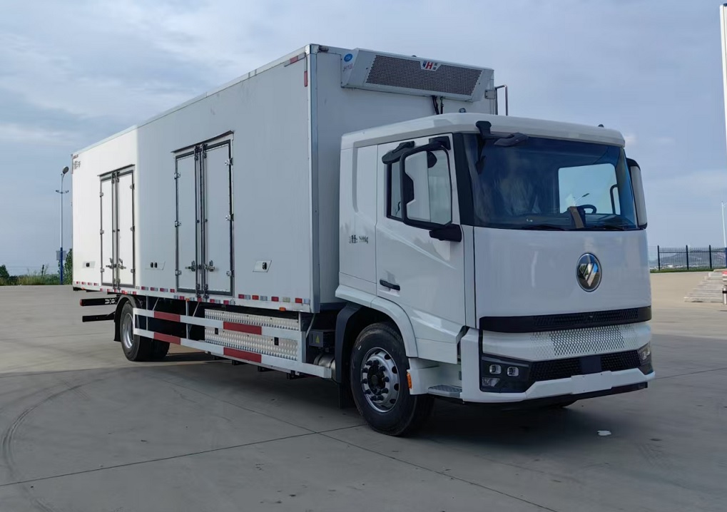 BJ5186XLCEVL型純電動冷藏車圖片