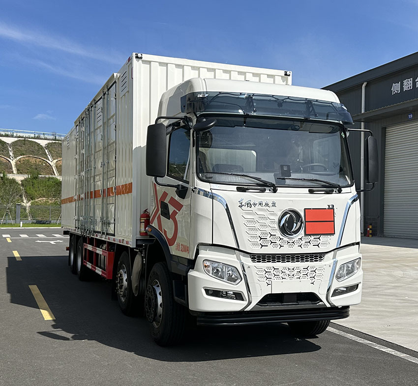 東風(fēng)牌DFC5327XRQDFV6易燃?xì)怏w廂式運(yùn)輸車