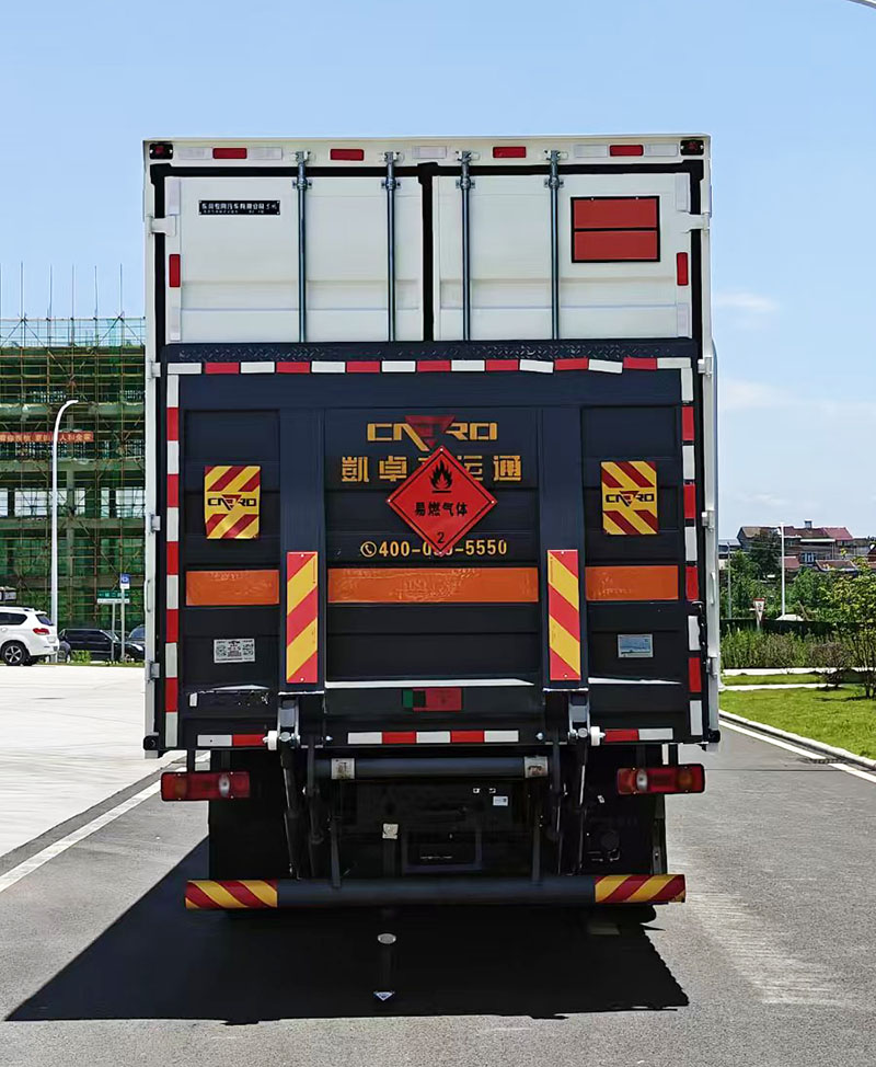 東風牌DFC5327XRQDFV6易燃氣體廂式運輸車公告圖片