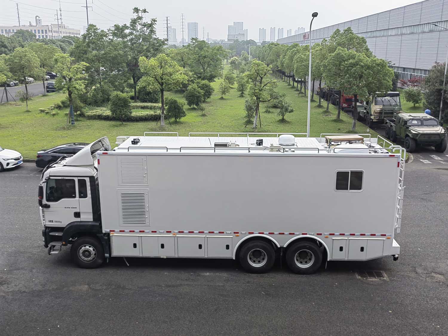 中馳威牌CEV5191XZH指揮車公告圖片