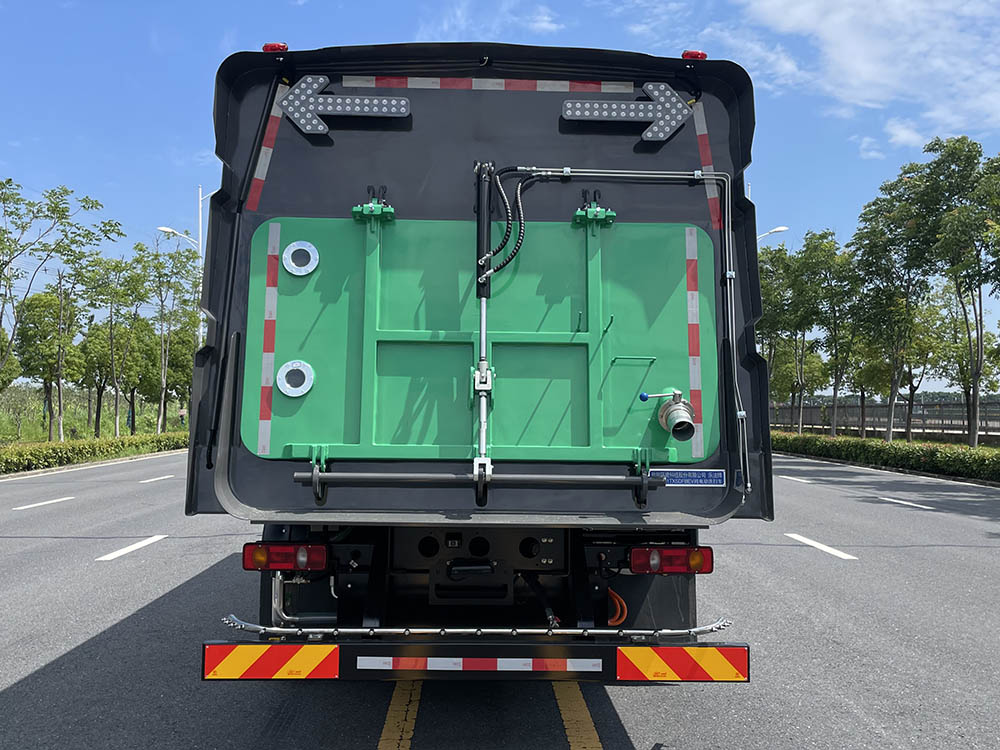 樂潔牌JLL5181TXSDFBEV純電動洗掃車公告圖片