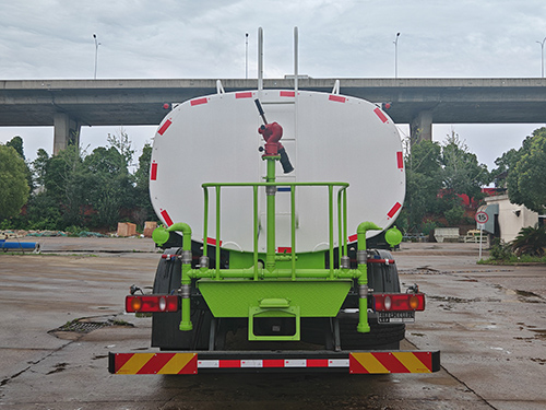 皇冠牌WZJ5181GPSE6綠化噴灑車公告圖片