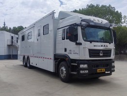 指挥车