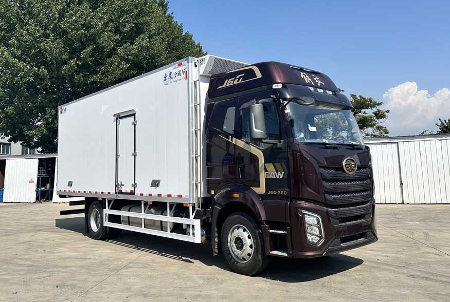 DHF5182XLC型冷藏車圖片