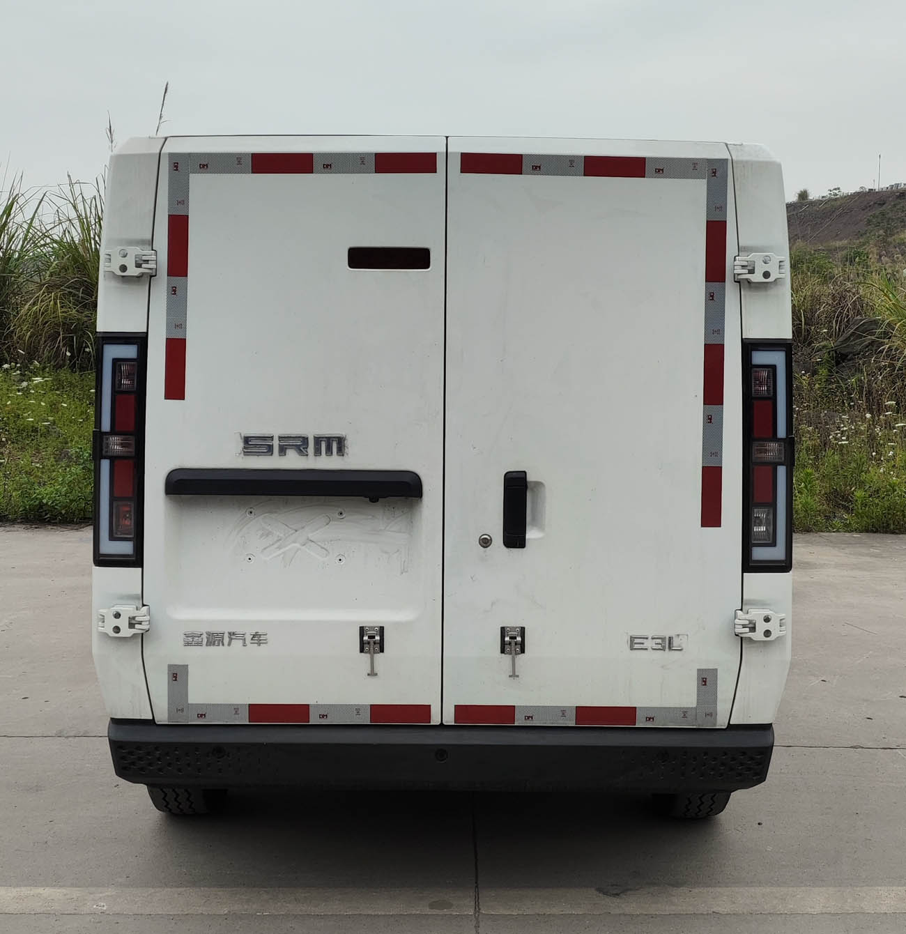 鑫源牌JKC5038XXYA0XEBEV純電動廂式貨車公告圖片