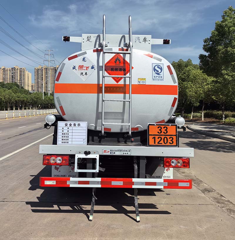 楚飛牌CLQ5128GJY6BJ加油車公告圖片