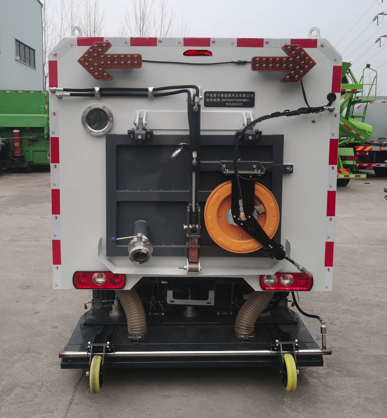 福瑞能牌ZMT5030TXSSHBEV純電動(dòng)洗掃車公告圖片